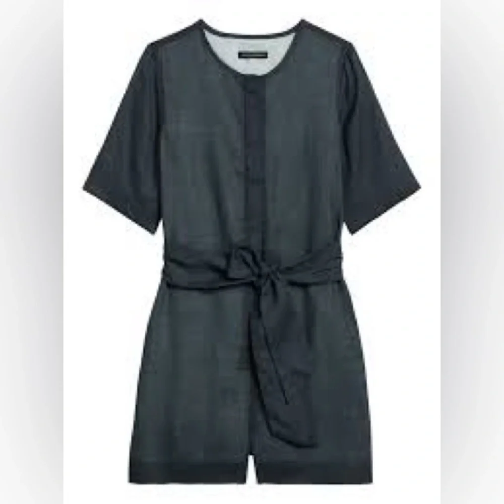 Banana Republic RAMIE ROMPER size 12 Color Turtle Green